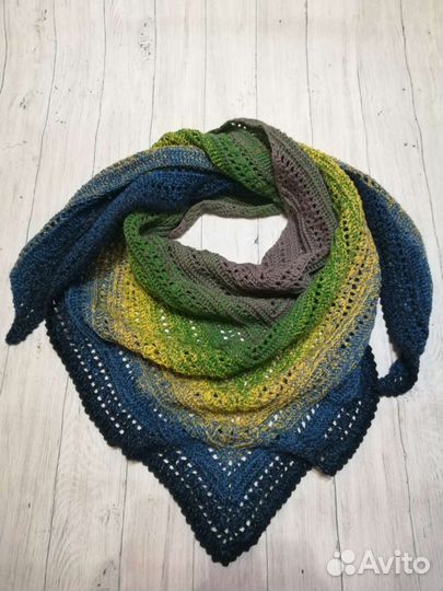 Бактус, шейный платок