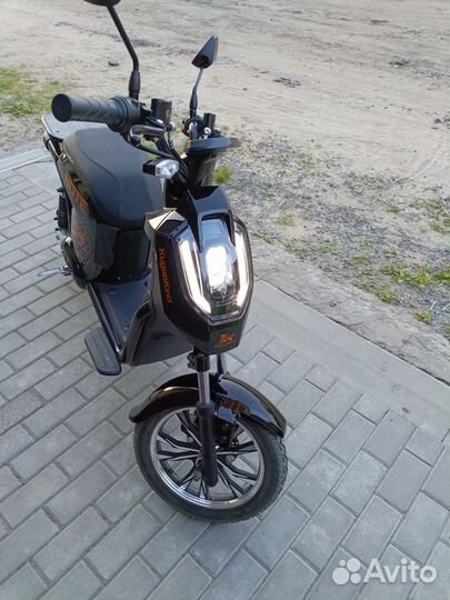 Электроскутер Kugoo Note 2024 рестайлинг