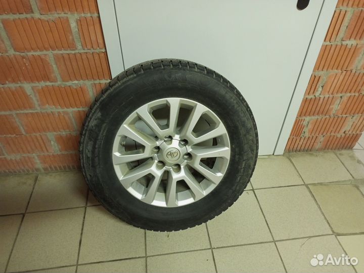 Шины на дисках на Тoyota Prado 150