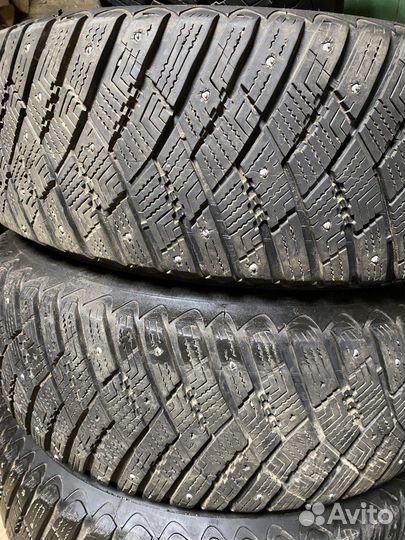 Goodyear UltraGrip Ice Arctic SUV 235/65 R17 108T