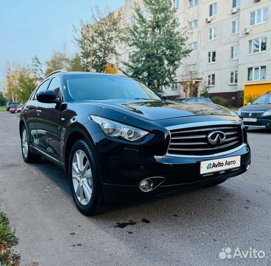 Infiniti QX70 3.7 AT, 2013, 174 500 км