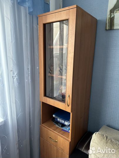 Письменный стол