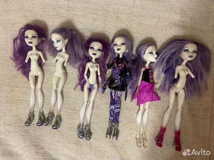 Кукла Монстер Хай Спектра школа монстров