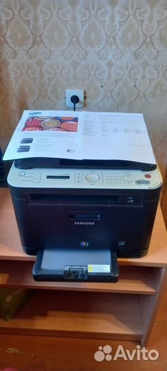 Продам лазерный цветной мфу samsung