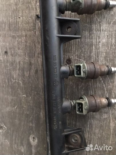 Топливная рампа passat 1.8 PF