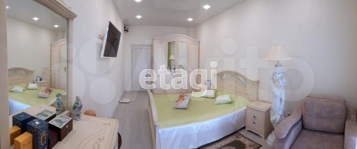 2-к. квартира, 53 м², 3/6 эт.