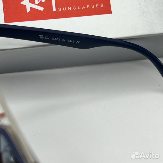 Солнцезащитные очки ray ban