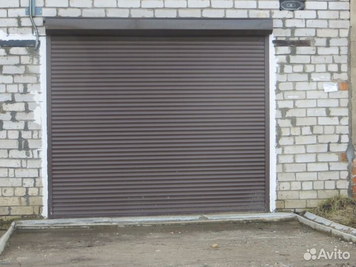 Ворота секционные гаражные 2х2 м Дорхан