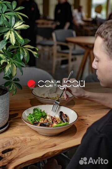 Официант. Подработка вечером