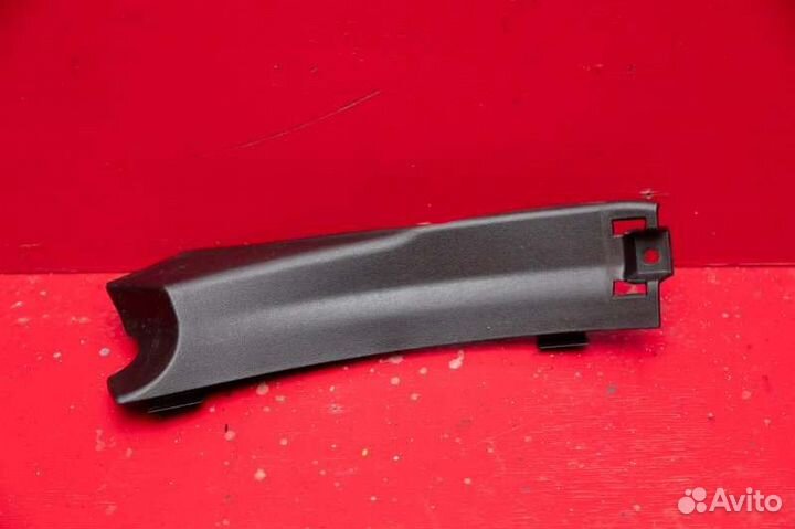 Накладка порога задняя левая Kia Ceed 1G G4FC 1.6