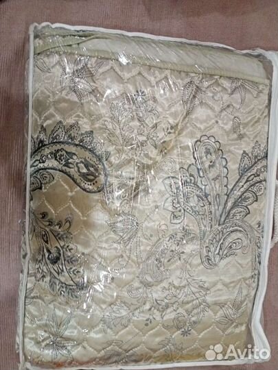 Покрывало стеганое