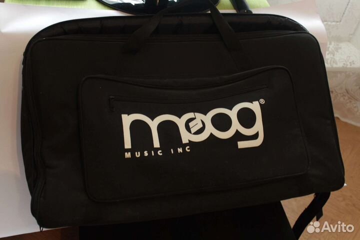 Аналоговый синтезатор Moog Little Phatty Stage 1