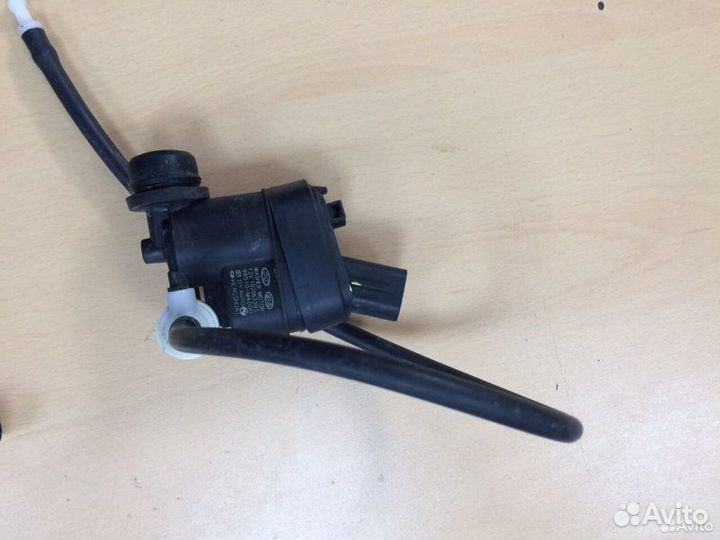 Насос омывателя Kia Rio 2017-2020