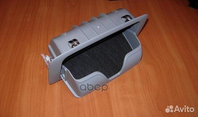 Отсек для солнцезащитных очков mitsubishi Outla