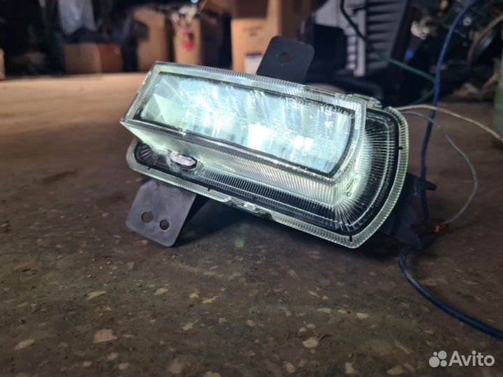 Фара противотуманная правая Geely Coolray SX11