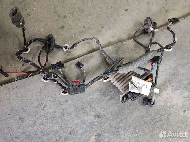 Проводка (коса) задней левой двери skoda superb II