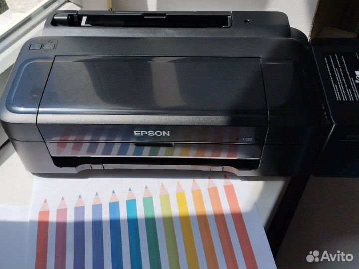 Принтер струйный Epson L132 в отличном состоянии