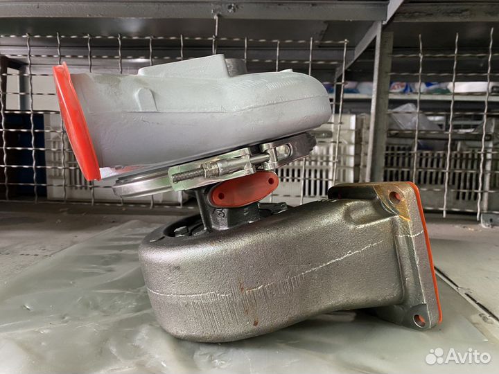 Новая турбина Cursor 13 4040743