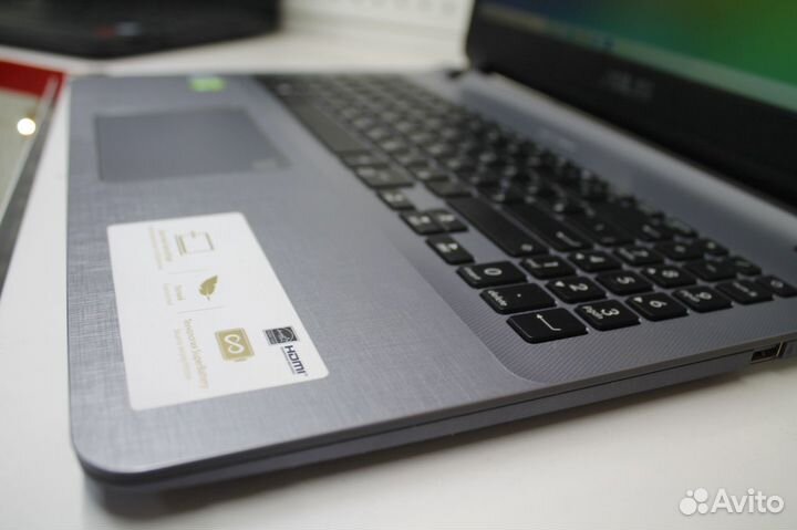 Новый Asus i3 7020u mx130 SSD + 1Tb 8GB FHD