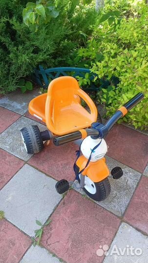 Детский трёхколёсный велосипед