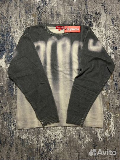 Свитер supreme blurred logo