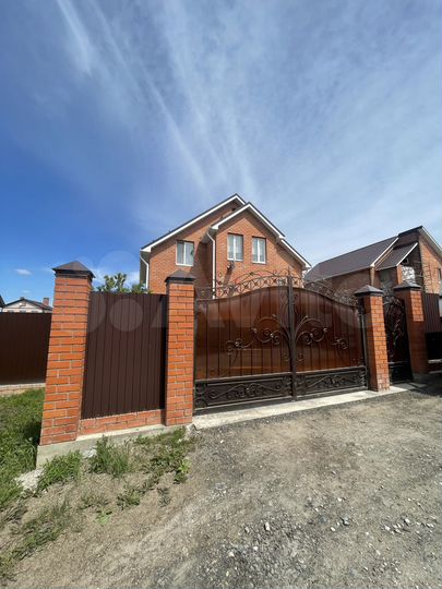 Коттедж 160 м² на участке 4,5 сот.