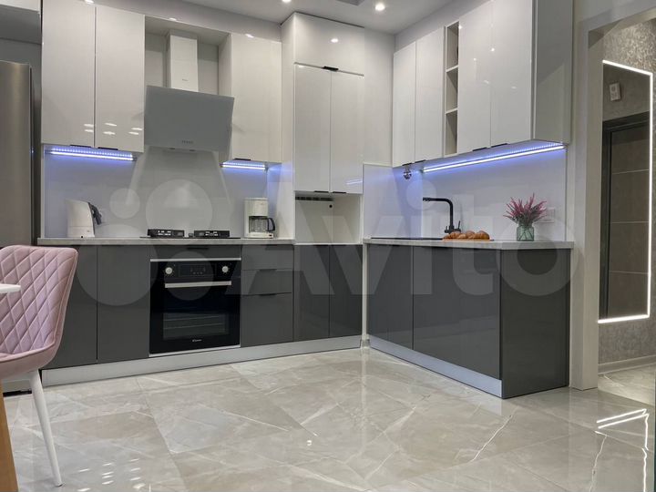 2-к. квартира, 50 м², 3/10 эт.