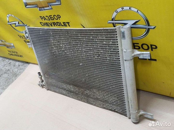 Радиатор кондиционера Шевроле Круз