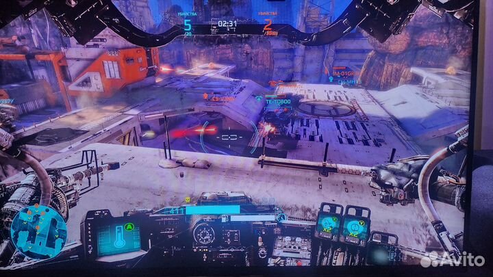 Xbox one s 1tb, 2 геймпада, игры