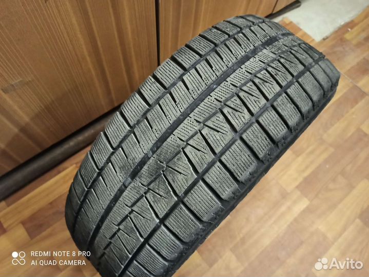 Bridgestone Blizzak Revo GZ 205/55 R16