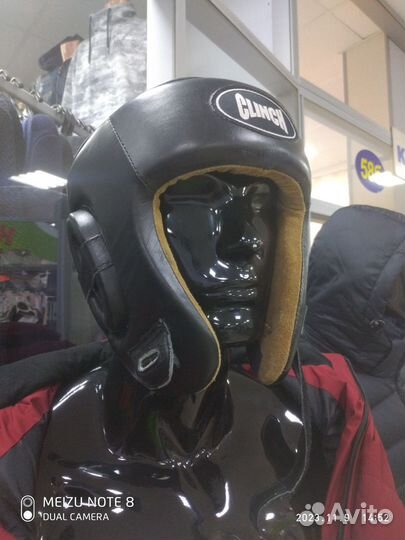 Боксерский шлем