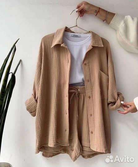 Костюм двойка женский с шортами