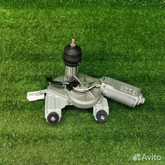 Моторчик заднего стеклоочистителя (дворника)