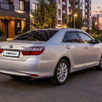 Toyota Camry 2.5 AT, 2016, 300 000 км, с пробегом, цена 1 500 000 руб., Стерлитамак