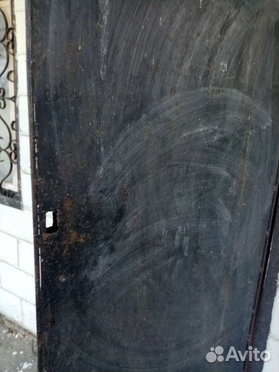 Двери металлические