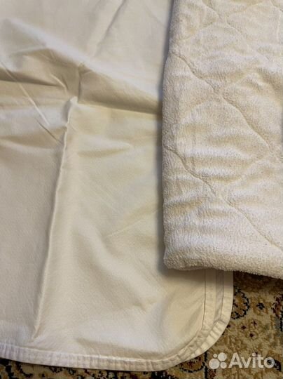 Наматрасник в детскую кроватку