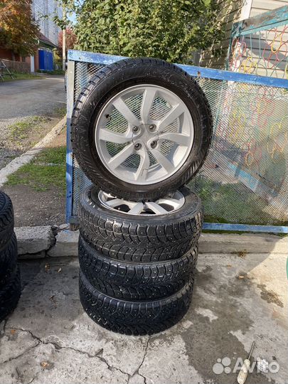Зимний комплект колес R15