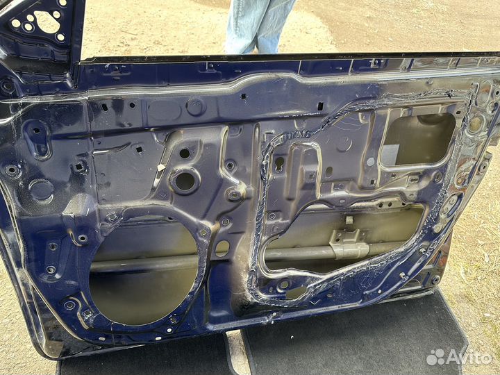 Дверь правая передняя