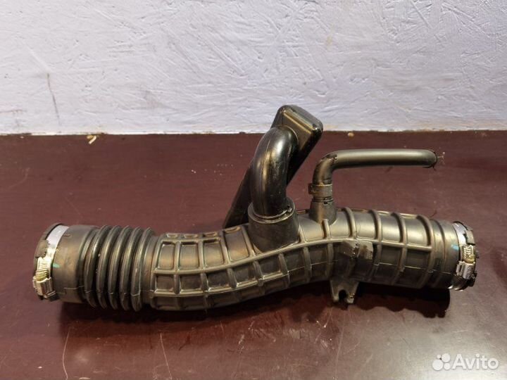 Патрубок воздушного фильтра Renault Kaptur