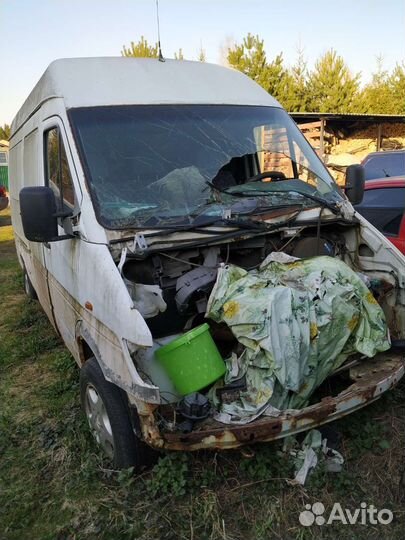 Запчасти mercedes sprinter 902