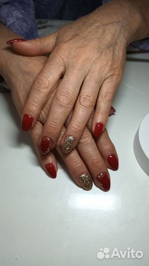 Наращивание ногтей