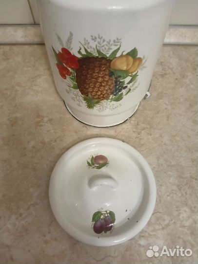 Бидон эмалированный , Фрукты