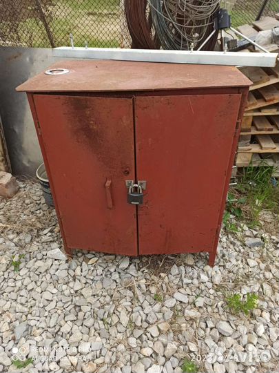 Сейф шкаф металлический