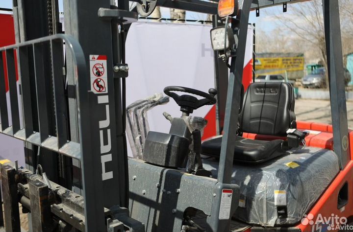 Вилочный погрузчик Heli CPCD15, 2023