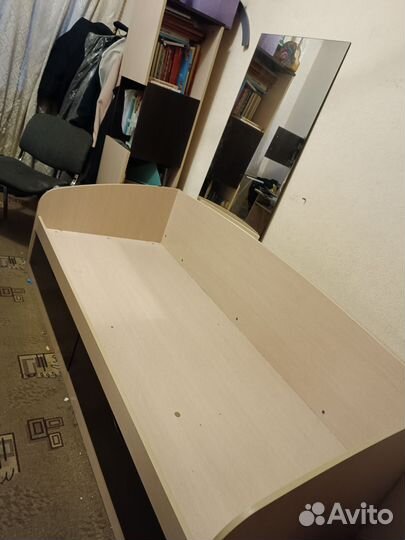 Комплект мебели для детской с матрасом