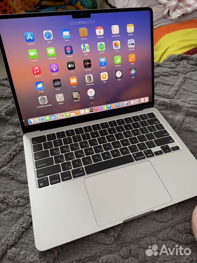 Macbook air 13 m2