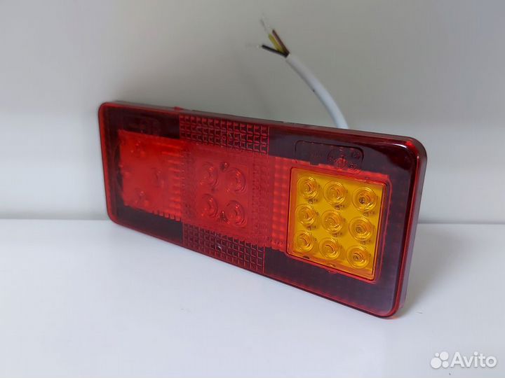 Фонарь задний LED 12v универсальный
