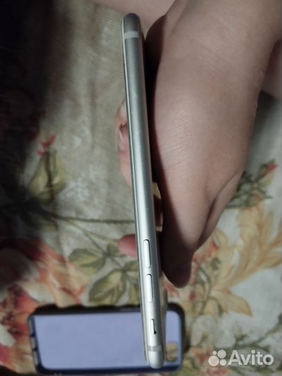 iPhone 7, 32 ГБ