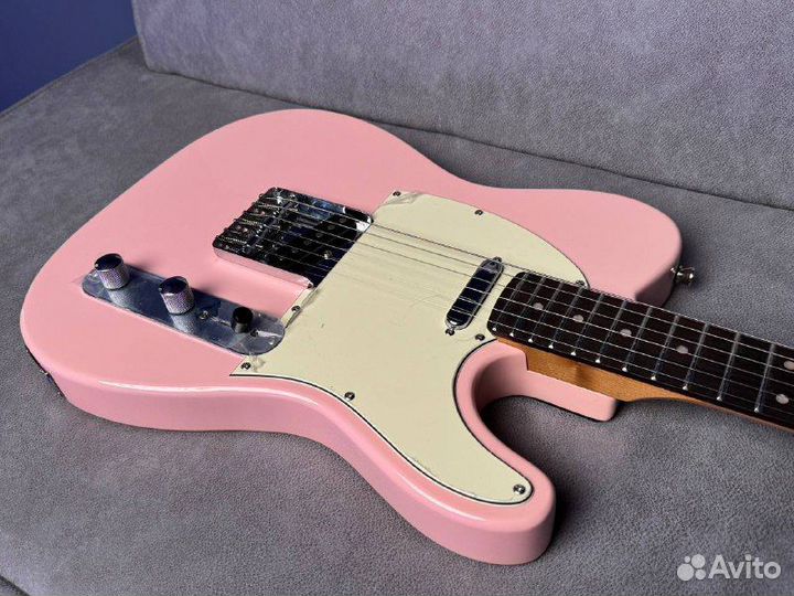 Электрогитара + чехол в подарок