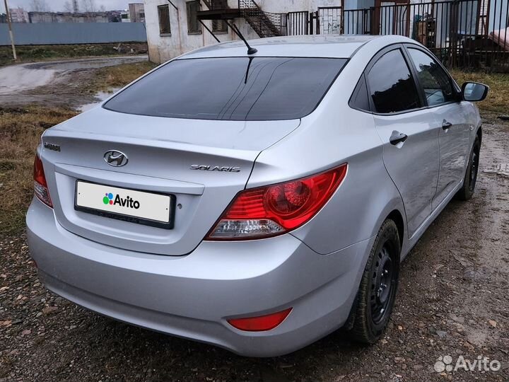 Hyundai Solaris 1.4 МТ, 2011, 158 000 км
